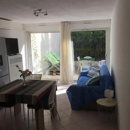 T2 Terrasse 20m2 Climatisé à 1mn Chrono à Pied De La , Et Sentier Du Littoral Terrasse 20 M2 Vue Appartement