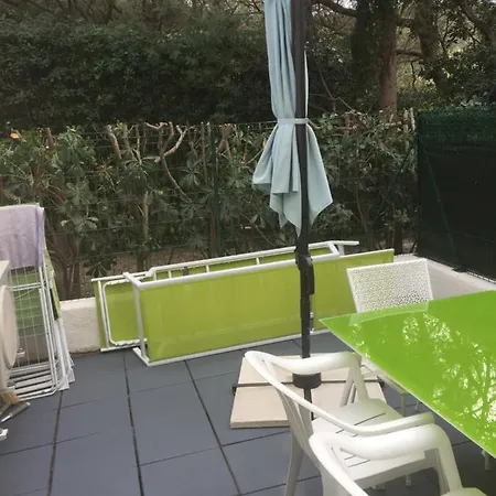 Apartment Marina Cap Negre: Beachfront With Sea View Terrace *