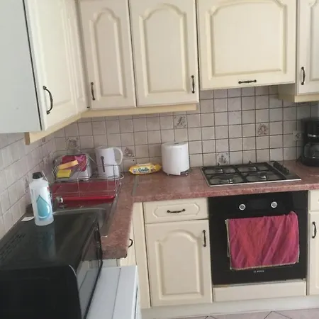 Appartement T2 Terrasse 20m2 Climatisé à 1mn Chrono à Pied De La , Et Sentier Du Littoral Terrasse 20 M2 Vue Six-Fours-les-Plages