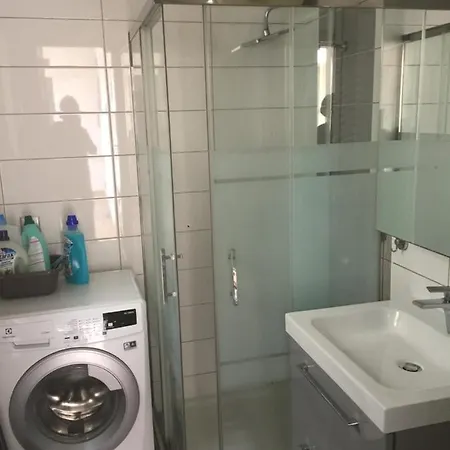 T2 Terrasse 20m2 Climatisé à 1mn Chrono à Pied De La , Et Sentier Du Littoral Terrasse 20 M2 Vue Appartement Six-Fours-les-Plages