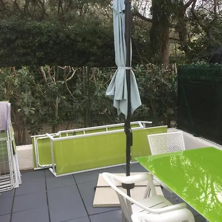 T2 Terrasse 20m2 Climatisé à 1mn Chrono à Pied De La , Et Sentier Du Littoral Terrasse 20 M2 Vue Appartement